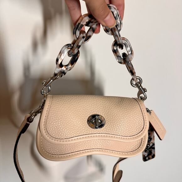 COACH COACHTOPIA Dinky Cloud Bag Mini Micro Wavy Leather Cream Chain Link Strap - Picture 2 of 15